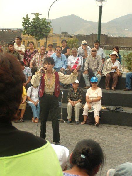 Feria Ibros para todos realizado en el parque Chabuca Granda