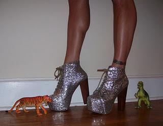 Jeffrey Campbell, los zapatos de las Bloggers! (By Ira)