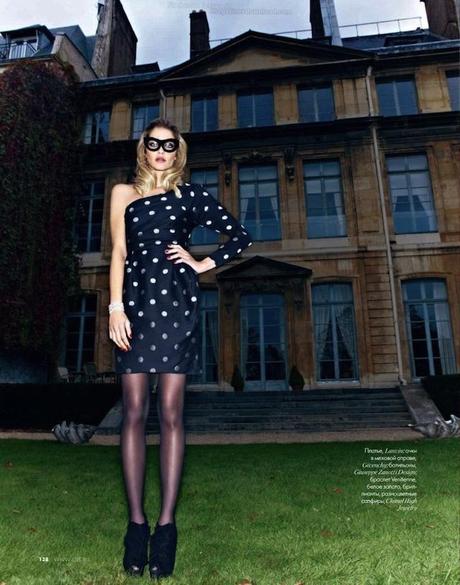 ARE POLKA DOTS PART OF FASHION? ARE POLKA DOTS PART OF FASHION?