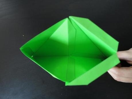 lampara_adorno_estrella_paso4 Diseña una lámpara de estrella de papel