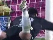 Barcelona saca adelante partido duro