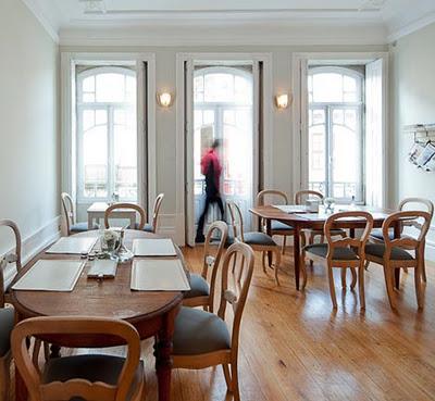 AIA Coffee & Restaurant