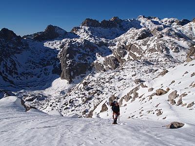torre de las coteras rojas, invernal