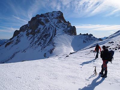 torre de las coteras rojas, invernal