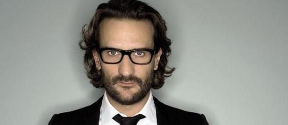 ¿El french psycho de la publicidad se pone romántico?