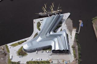 Arquitectos de ayer y de hoy - I I - ZAHA HADID