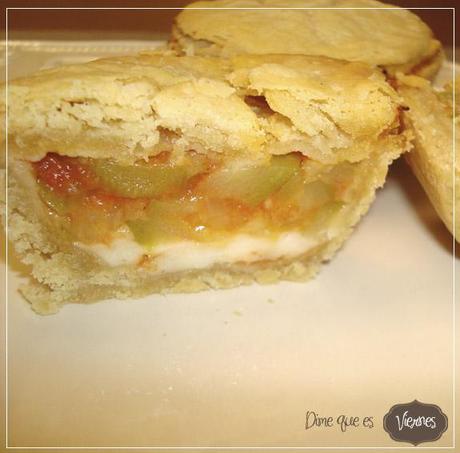 Pie estilo británico, de verduras y queso provolone.