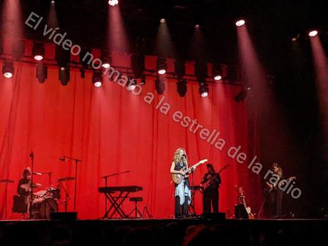 CHRISTINA ROSENVINGE EN INVERFEST: HISTORIA CONTEM-POP-RÁNEA [CRÓNICA]