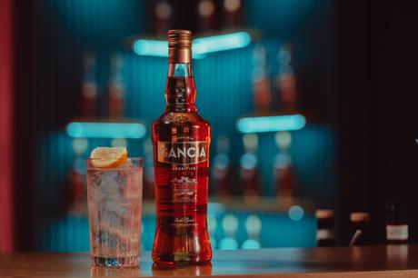 tragos verano gancia amargo obrero terma bebidas con alcohol sin alcohol cocktails