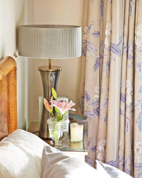 - Cortinas sin Arrugas.