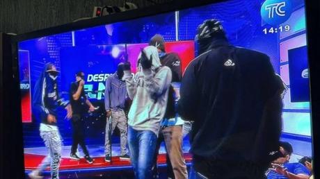 EEUU aprovecha la crisis en Ecuador y envía a la jefa del Comando Sur para “combatir el crimen organizado”