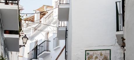 Viajar en una Ducati por España