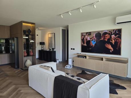 ¿Te imaginas una casa inteligente? Samsung lanza su primera Smart House AI en Chile 20240116_140249