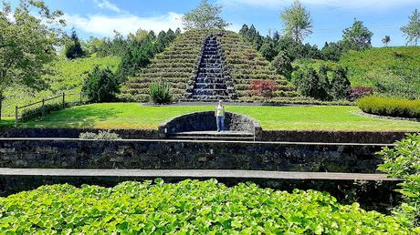 AZORES:  FURNAS Y LOS BAÑOS TERMALES EN ILHA SAO MIGUEL