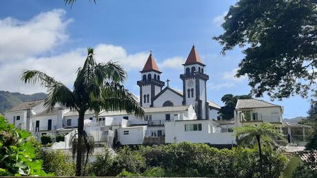 AZORES:  FURNAS Y LOS BAÑOS TERMALES EN ILHA SAO MIGUEL