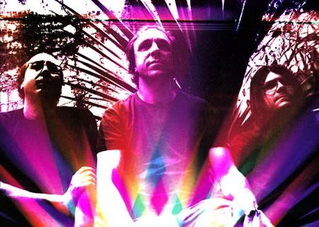 Invisible Opera Company Of Tibet - UFO Planante (2010) Invisible Opera Company Of Tibet - UFO Planante (2010)