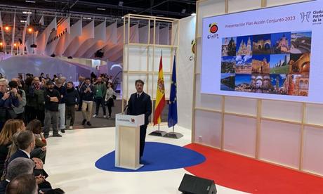 Los Reyes inauguran la 44 edición de Fitur, protagonizada por la sostenibilidad y la responsabilidad ambiental