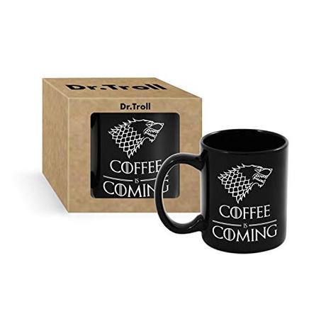 Taza, Mug Fan Art Coffee is Coming y el huargo Stark. para Fans de JdT