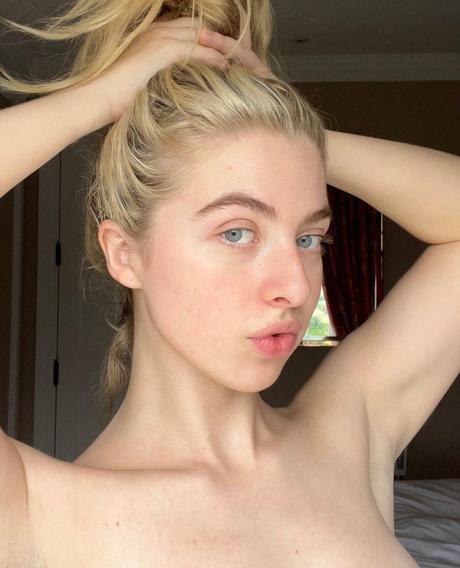 Anais Gallagher: De la Moda a la Granja 13