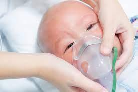 Los bebés de madres con COVID 19 desarrollan problemas respiratorios