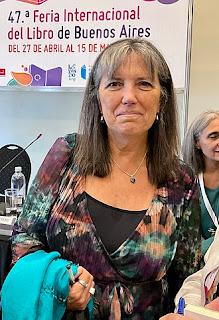 Claudia Piñeiro: El tiempo de las moscas