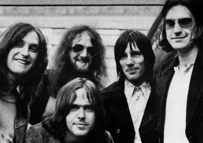 The Kinks - When a solution comes (1974) The Kinks - When a solution comes (1974)