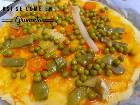 Pizza de patata con menestra