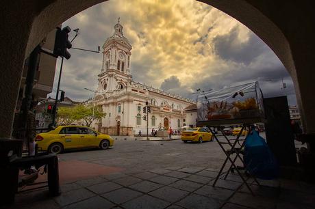 Cuenca, una ciudad ecuatoriana que te enamora