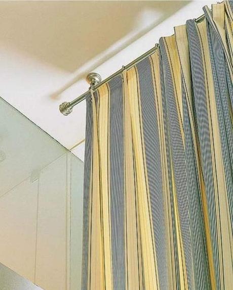 - Barras deco. A techo.