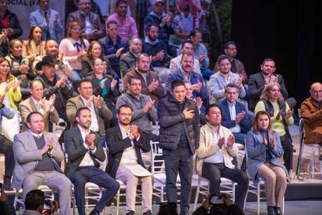 Gobernador Ricardo Gallardo entrega recursos históricos para mejorar infraestructura en San Luis Potosí