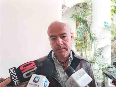 José Luis Fernández Martínez, aboga por la dedicación total en la política y la administración pública