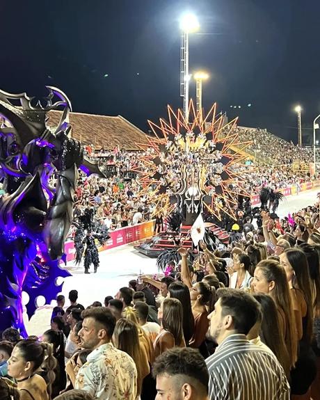 Brahma Sponsor Oficial de los Carnavales Brahma Sponsor Oficial de los Carnavales