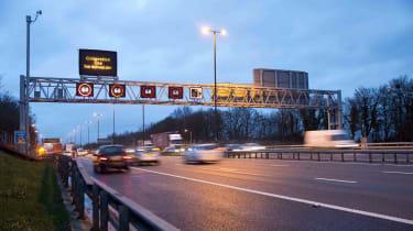 Lecciones de conducción en autopistas: que esperar
