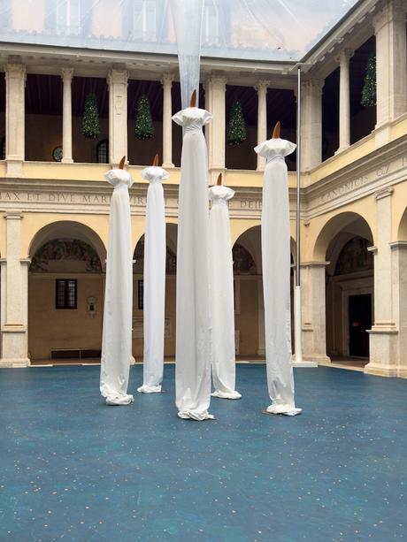 Exposición de emociones en Roma en el claustro de Bramante