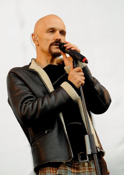 Efemérides del Rock y Heavy Metal: Que pasó un 04 de Febrero