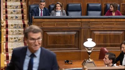 La “fachosfera” que busca “derrocar al Gobierno”… Y el PP contra la amnistía. La “fachosfera” que busca “derrocar al Gobierno”… Y el PP contra la amnistía.