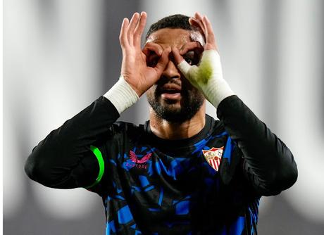 Crónica Rayo Vallecano 1 - Sevilla FC 2