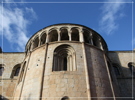 Edén en La Seu D'urgell, Lleida Edén en La Seu D'urgell, Lleida