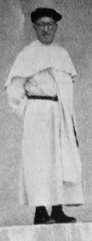 El monje de la boina