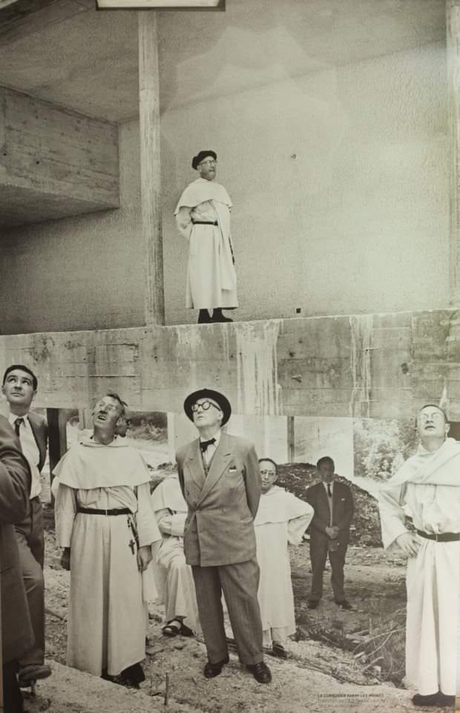 El monje de la boina