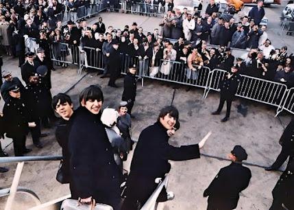 Efemérides del Rock y Heavy Metal: Que pasó un 07 de Febrero