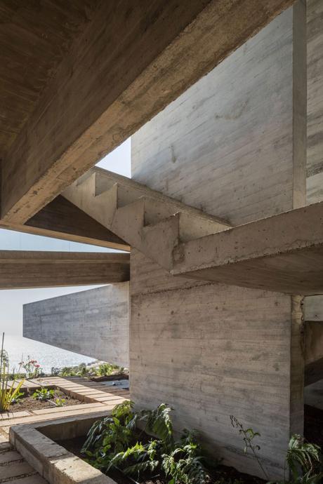 La arquitectura de Felipe Assadi: un culto a la preeminencia estructural