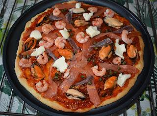 Pizza con frutos de mar Pizza con frutos de mar