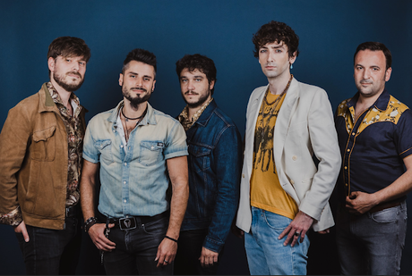 SHARON BATES: 'MUNDO EXTRAÑO' SHARON BATES: 'MUNDO EXTRAÑO'