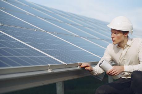Qué es un inversor solar y para qué sirve