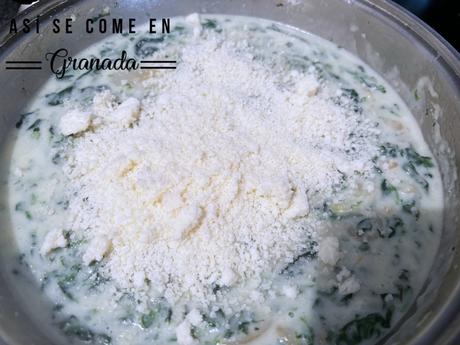 Calzone de salmón y crema de espinacas en hojaldre Calzone de salmón y crema de espinacas en hojaldre