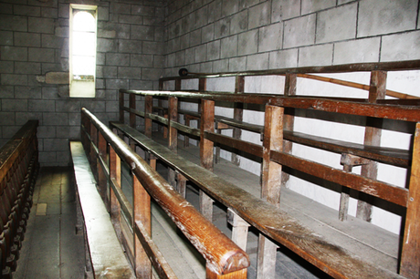 Edén en Lacommande, Francia