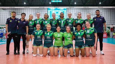 Derrota del FP Pro Voley Cajasol frente a las líderesde la Liga Iberdrola en Gran Canaria