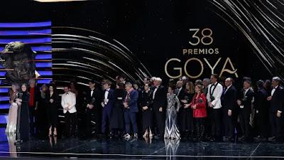 Bayona venció en la noche de los Goya