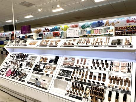 La Revolución de Normal: Tiendas ‘Low Cost’ con un Toque de TikTok La Revolución de Normal: Tiendas 'Low Cost' con un Toque de TikTok